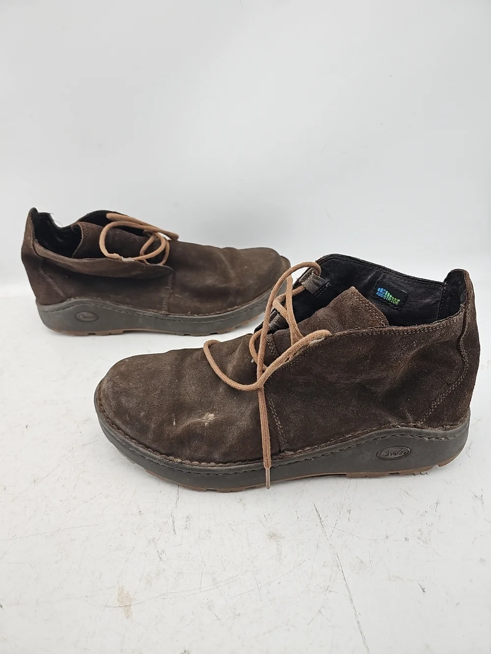 Chaco Men's Brown Suede Otis Vibram Chukka Boots